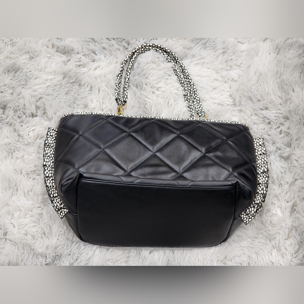 Betsey Johnson | Frenchie Bull Dog Bow Vegan Leather Quilted Tote | Black/White - Picture 7 of 14